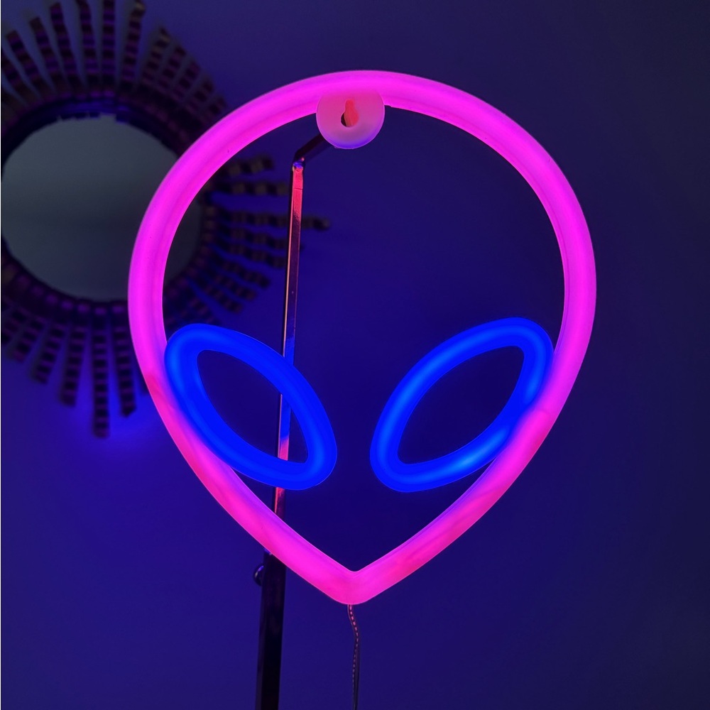Neon Alien Face Wall LED Light - Pink and Blue